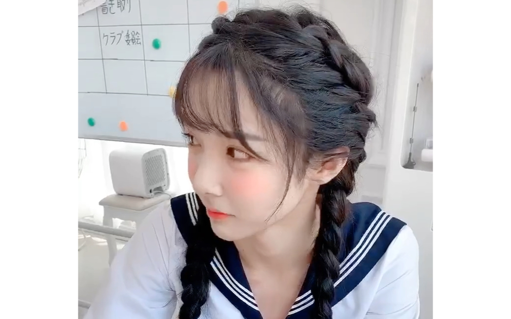 网红abbily艾比变性后疯狂掉粉 原来讨好别人不如遵从内心