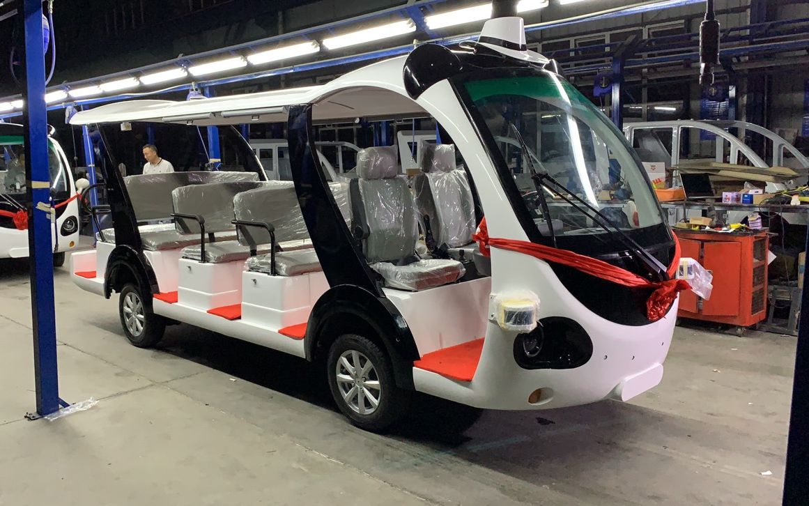 熊猫款大型无人驾驶观光车,道达电动车无人驾驶车