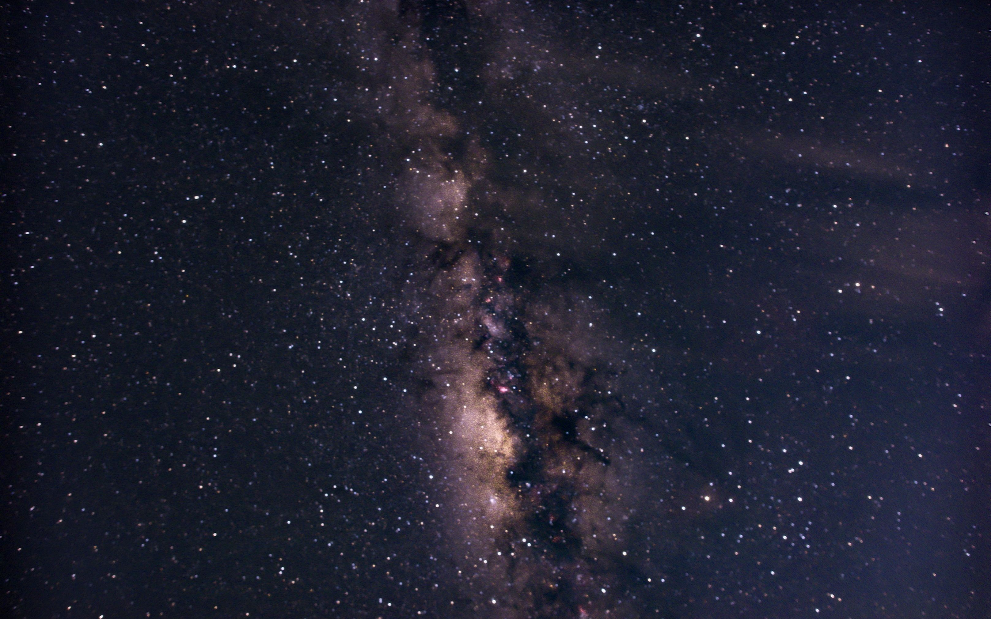 [图]美丽的宇宙太空，以她的神秘和绚丽，召唤我们踏过平庸——南仁东院士