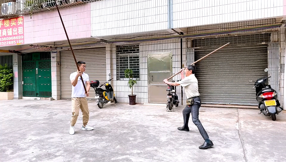 [图]飞龙棍对练选段