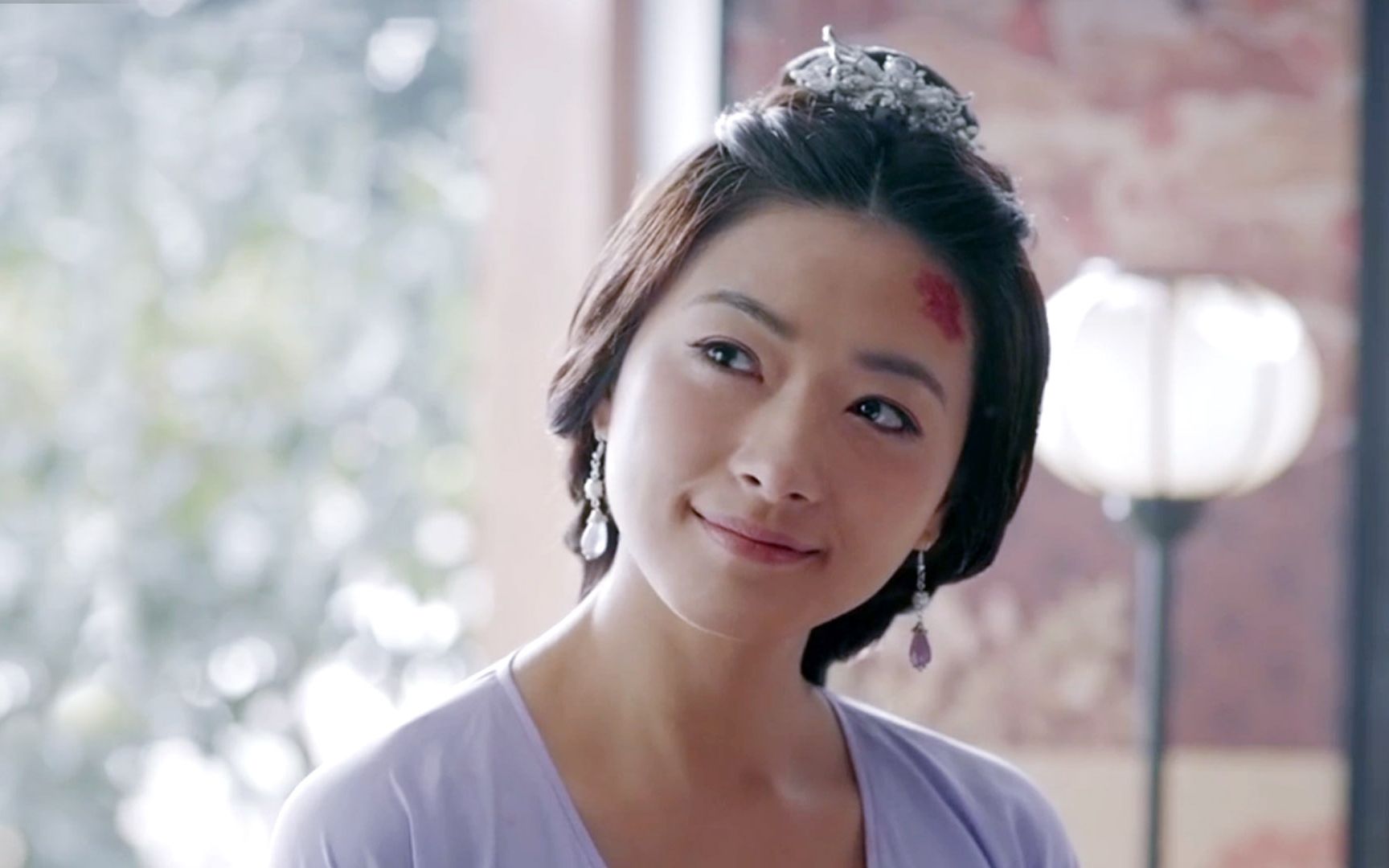 万茜×南枯月漓:老娘做不成皇后就装死,装死不成就装失忆;温婉小白兔