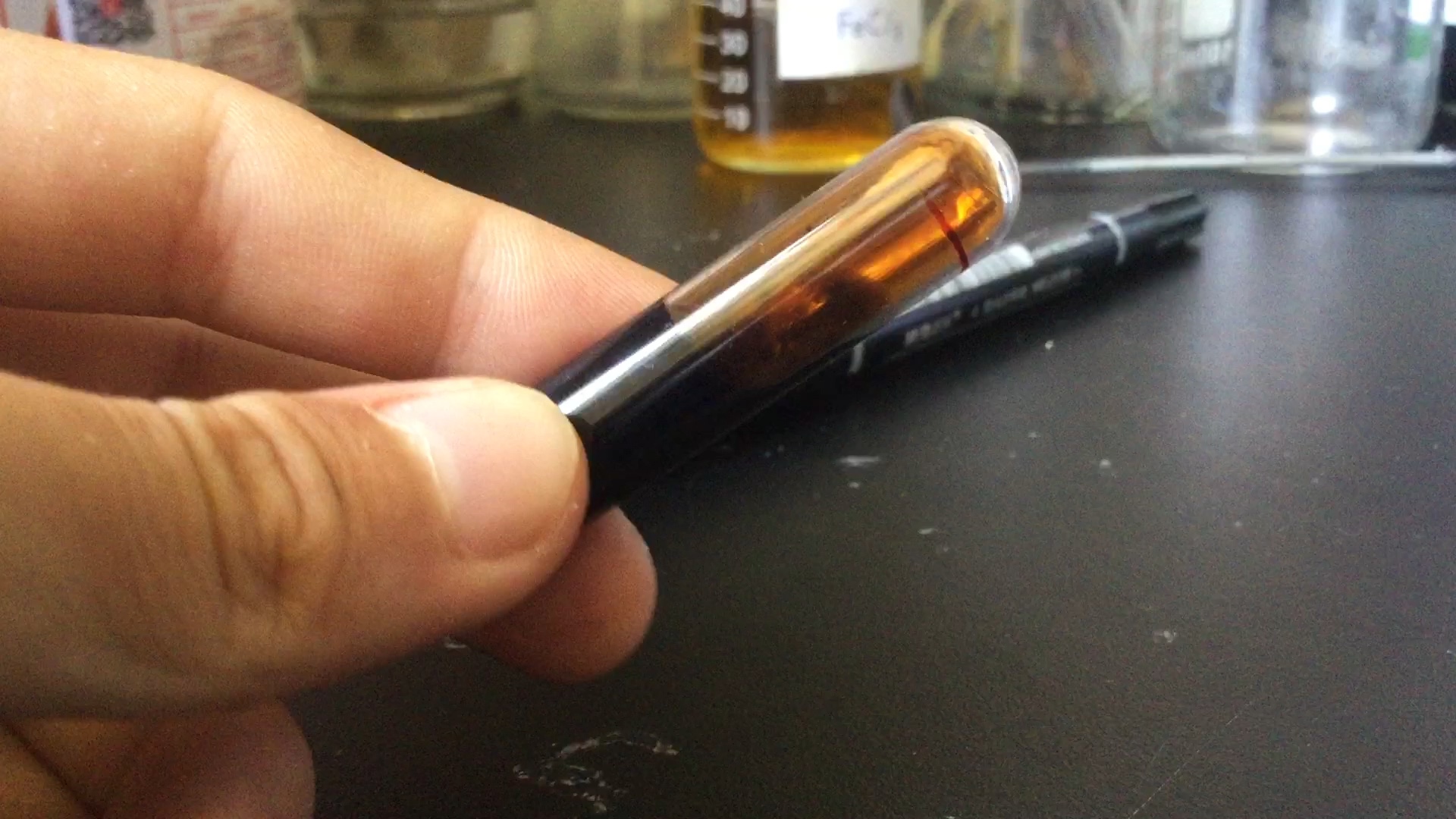 玻封加强版半挂壁溴