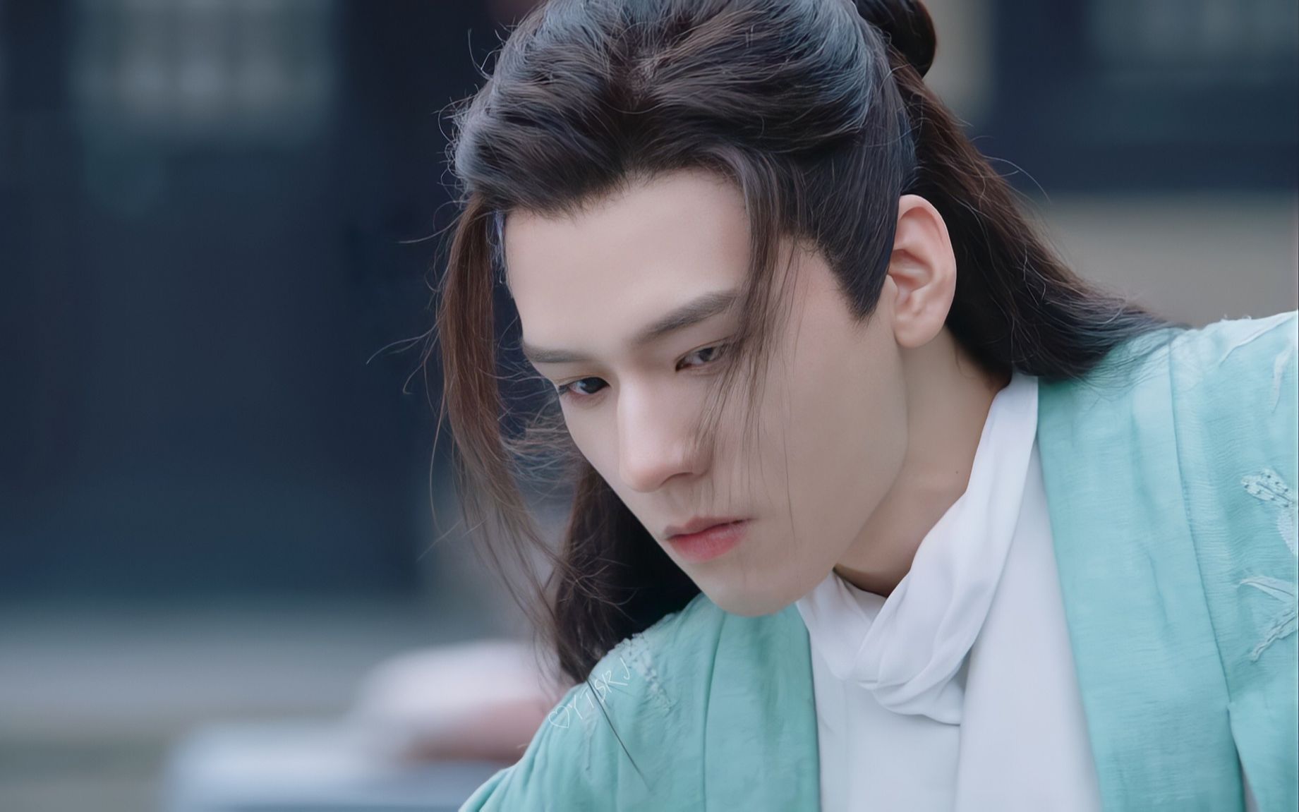 改过之后继续传.好看的温大善人