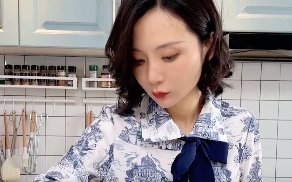 婆婆这手艺可以开店了吧-逆袭丁姐-逆袭丁姐-哔哩哔哩视频