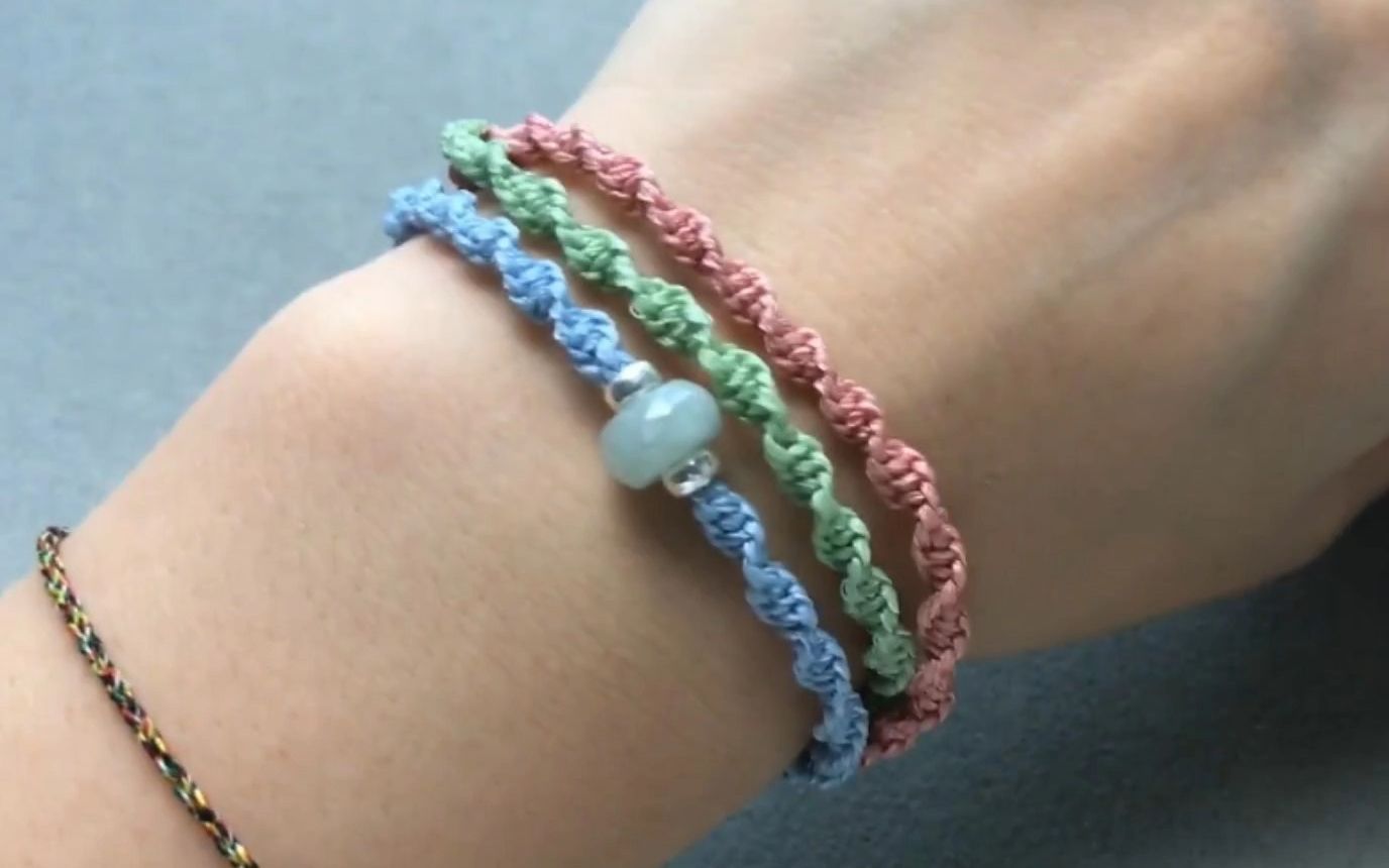 [三色三彩手绳] 这个冬天怎么能没有一条如此简单又精致的手绳呢