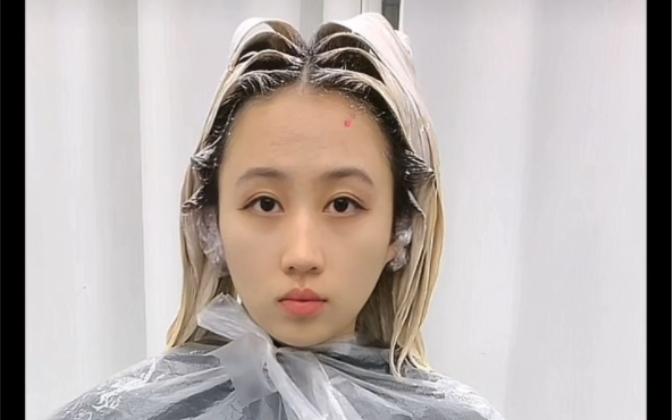 模特漂发 想看沐浴染请看下一个作品