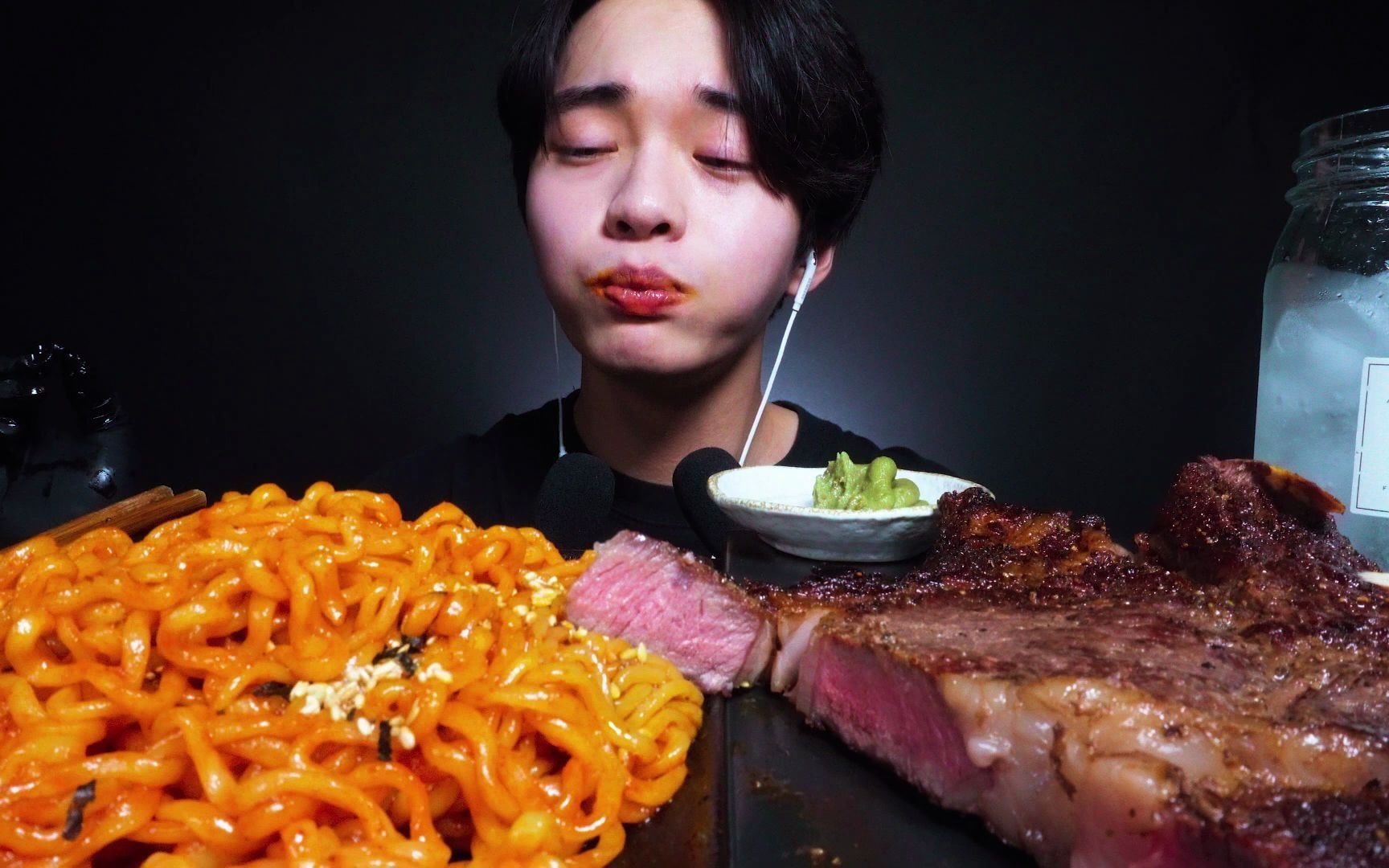 chansori可爱小哥哥的战斧牛排以及麻椒拌面