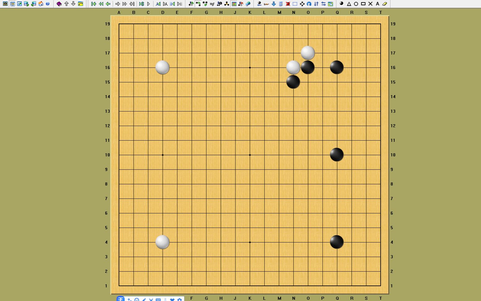 围棋:外挂三连星,遭遇大压梁.