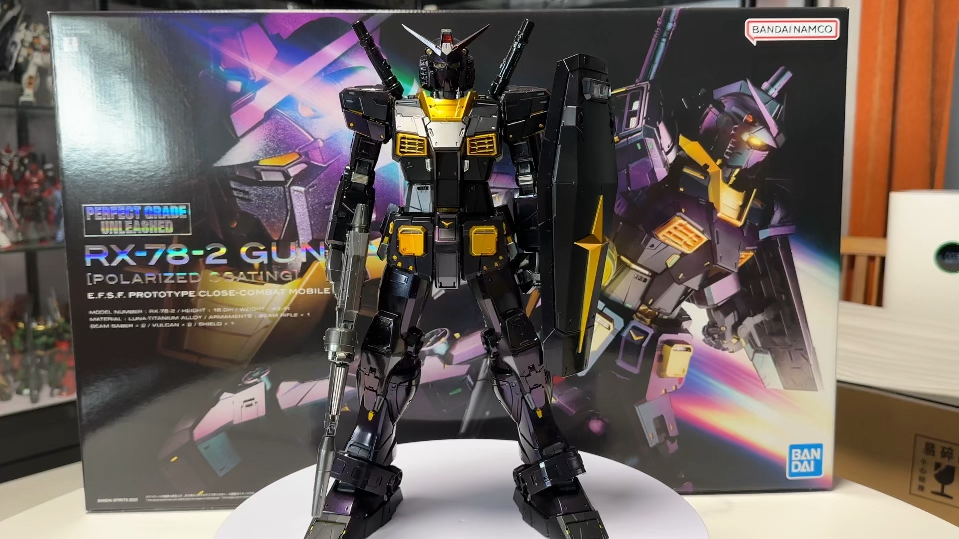 高达UC 万代PB限定 中国限定 偏光pgu元祖 PG PGU RX782高达(偏光涂层版) 配大班板喷哔哩哔哩bilibili