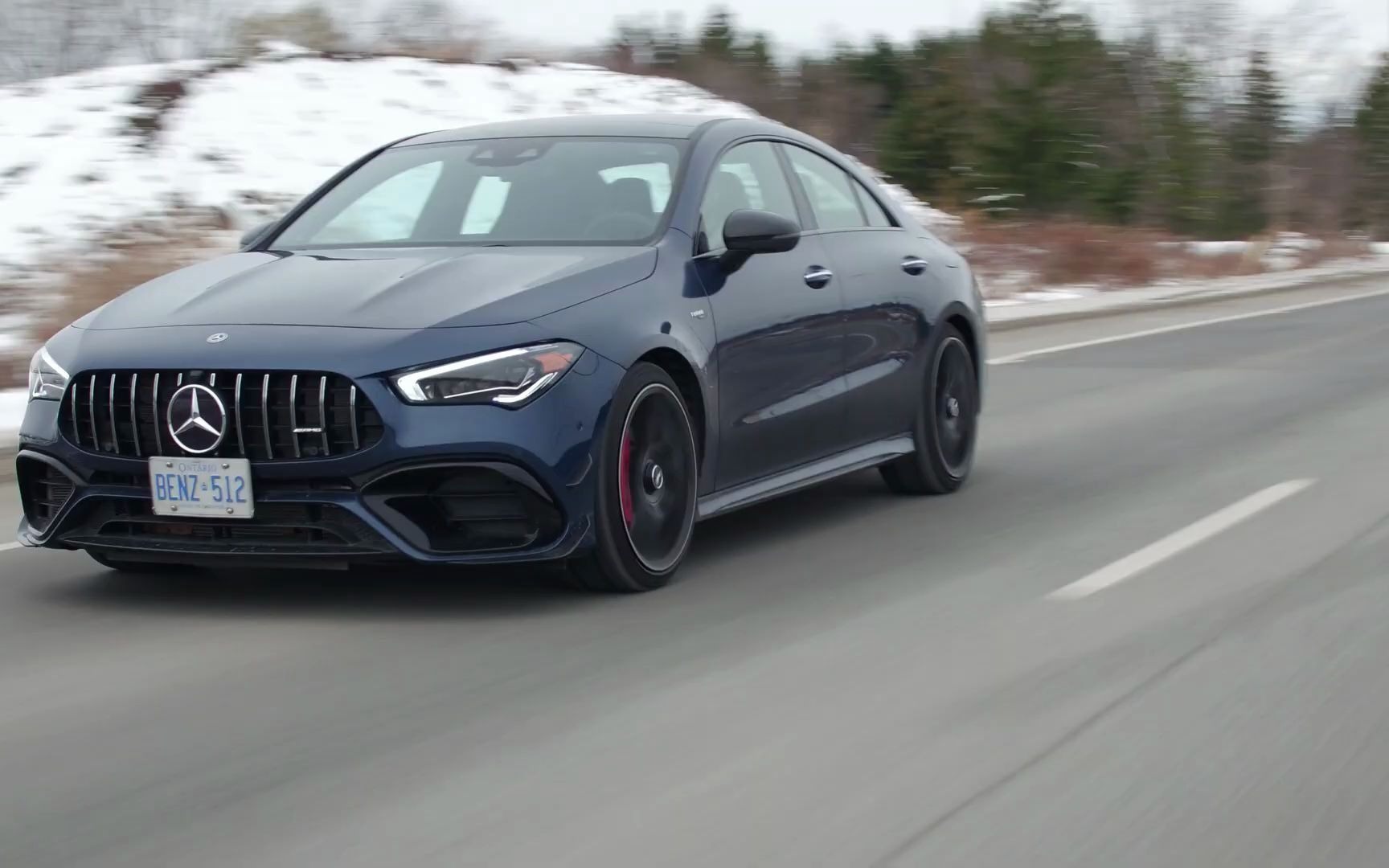 【新车测试】全新奔驰cla 45 amg | 380匹 四缸 | 小钢炮_哔哩哔哩