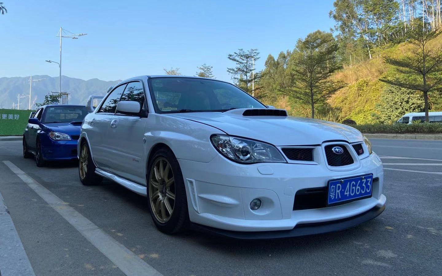 近距离观赏斯巴鲁翼豹wrx九代!原汁原味的jdm精神!