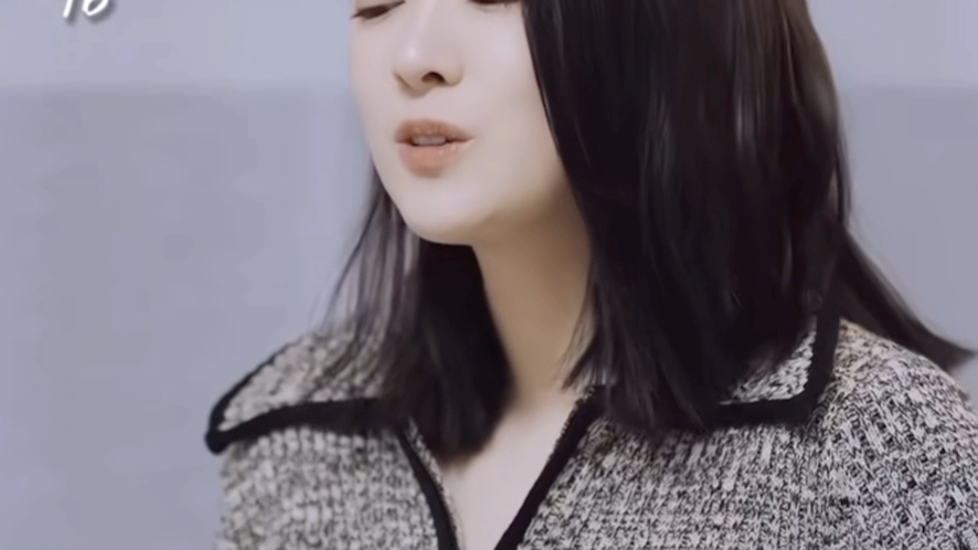 在水一方(梁文静)