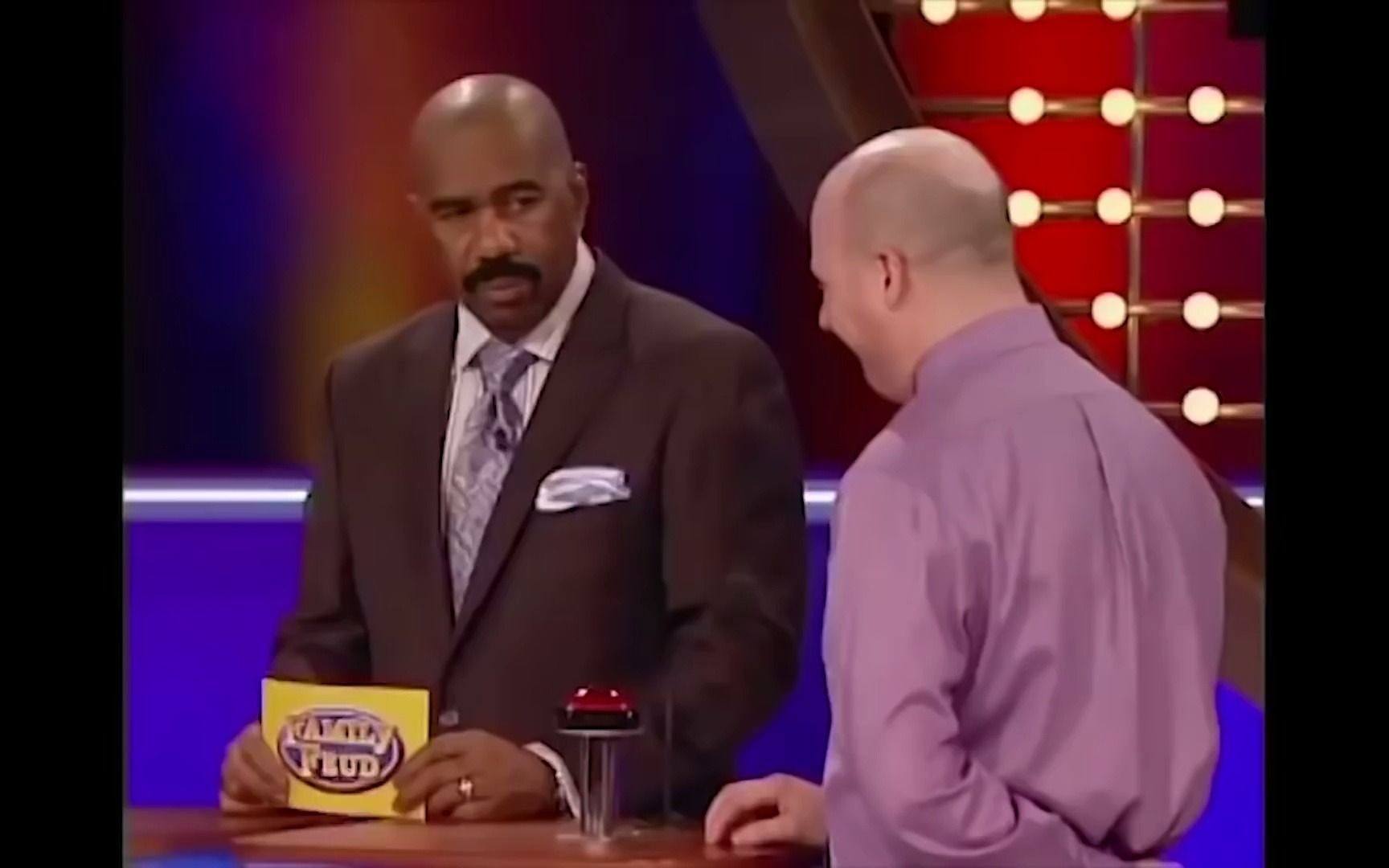 [图]「Family Feud」家庭问答Steve Harvey搞笑合集！