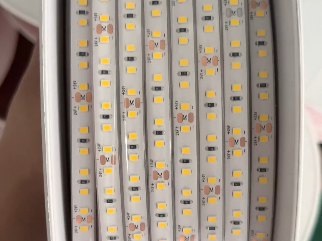 实心硅胶防水灯带