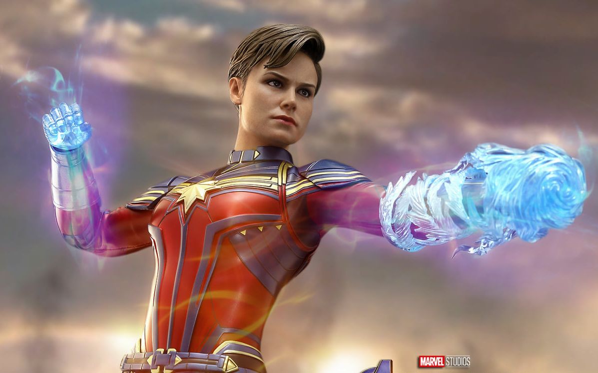开箱 hottoys 1/6 mms575 复仇者联盟 惊奇队长2.