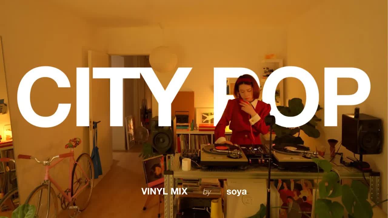 showa groove! city pop & kayōkyoku vinyl set by soya [4k]