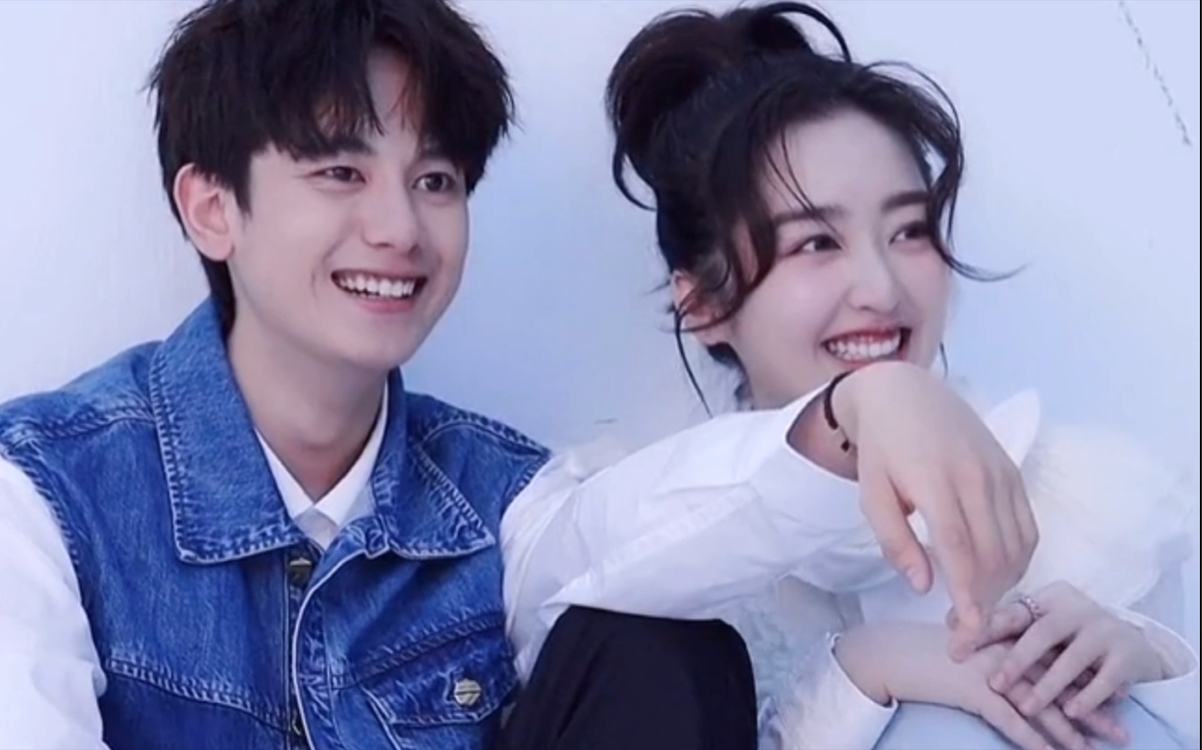 胡先煦邓恩熙甜酷兄妹的杂志花絮混剪