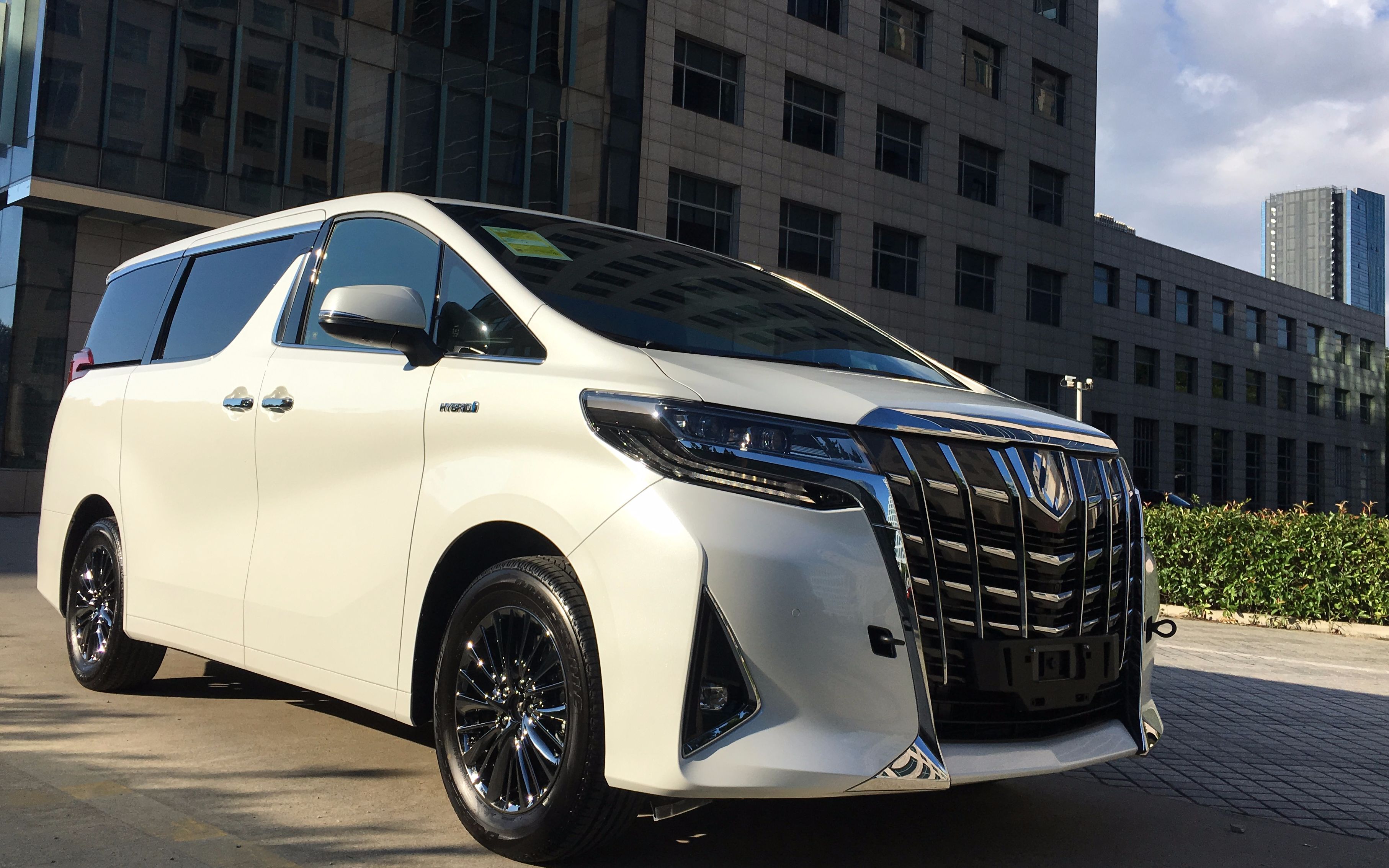 叶掌柜品车,2020款丰田埃尔法尊贵版现车实拍,看看埃尔法如何尊贵