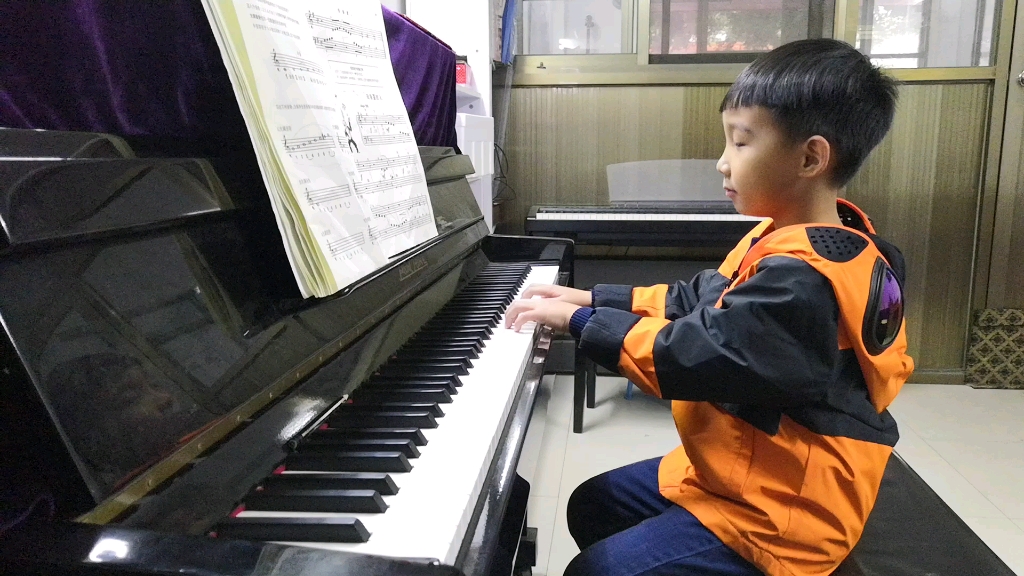 钢琴郭明轩-玩杂耍的人_哔哩哔哩_bilibili