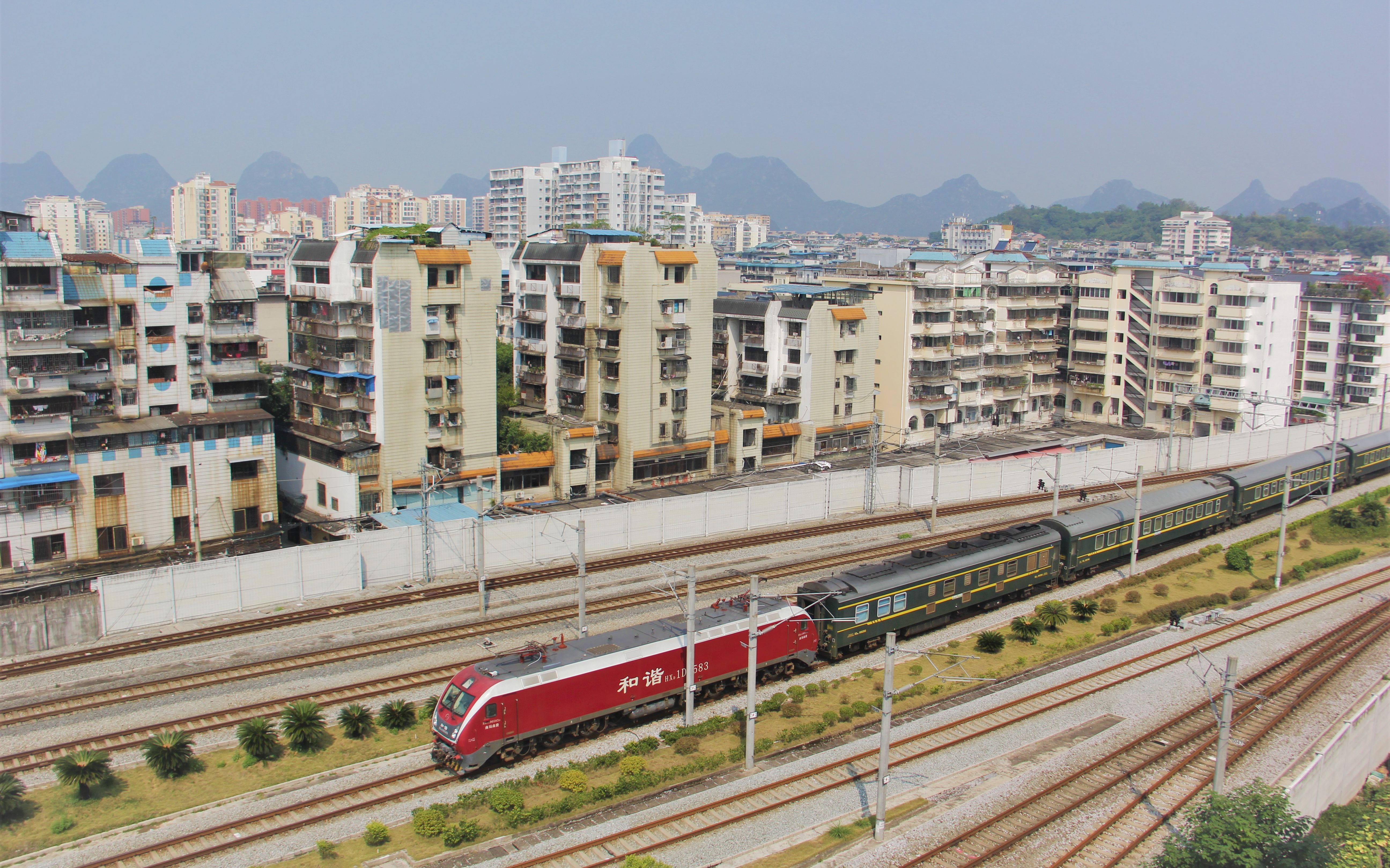 k2385桂林站临时停车待避_哔哩哔哩_bilibili