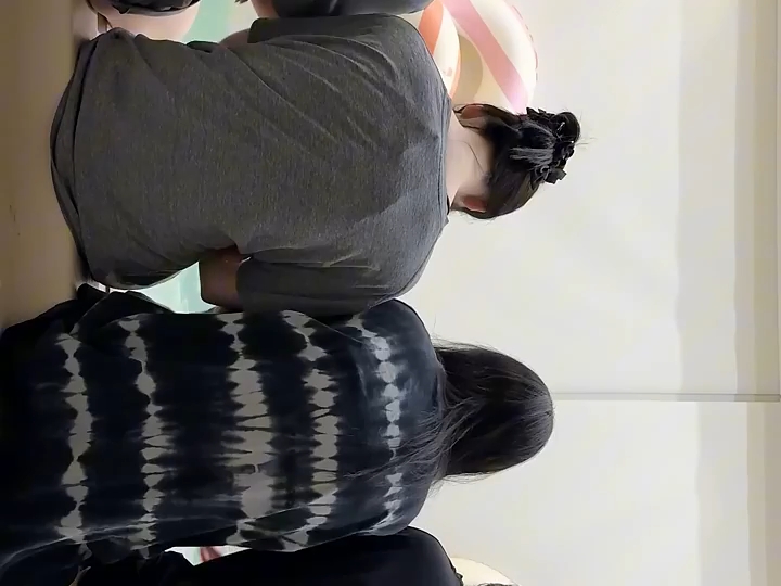 御三……四家