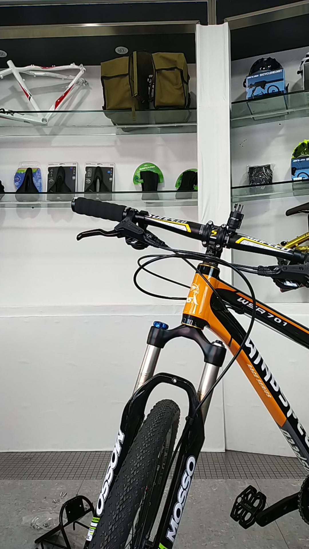 长途骑行山地车前货架安装