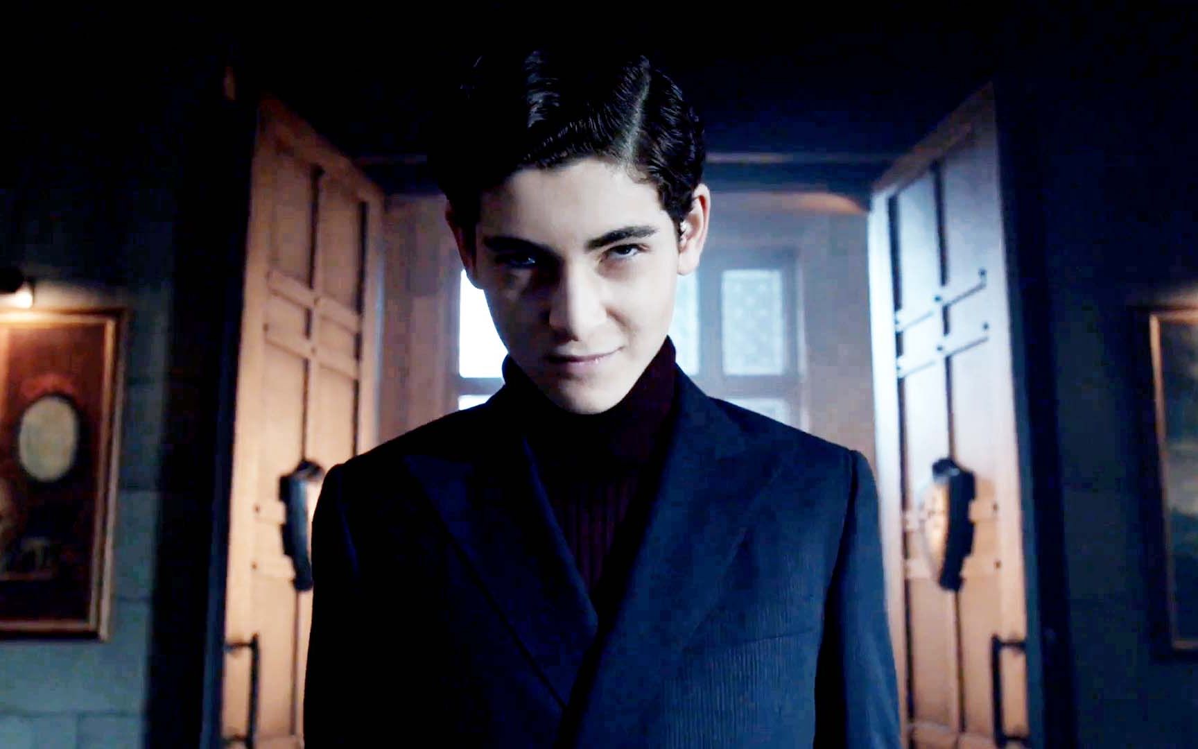 【dc】哥谭第三季 - 后半季回归预告