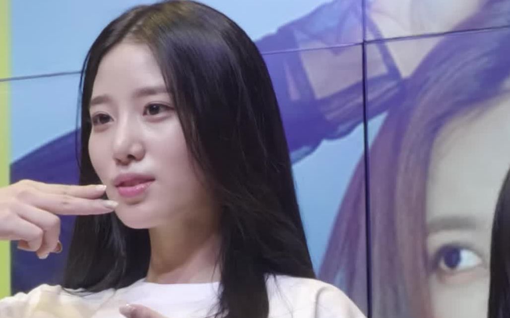 4k290223berrygoodberrygoodmakestar粉丝见面会拍照时间多艺以赵贤周