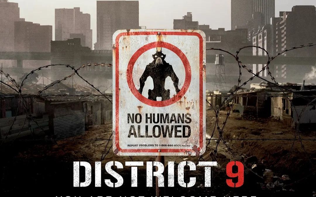 男子被神秘外星液体感染变龙虾电影第九区第2段