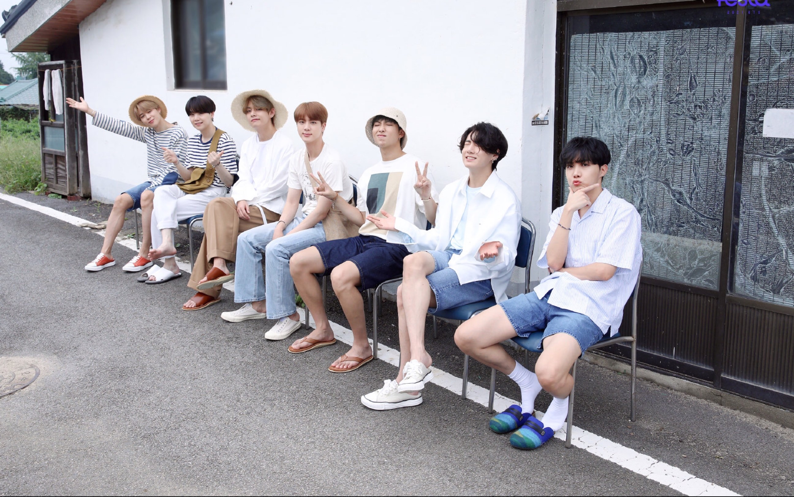 【bts 防弹少年团】 "七个人,八年,花样年华"_哔哩哔哩_bilibili