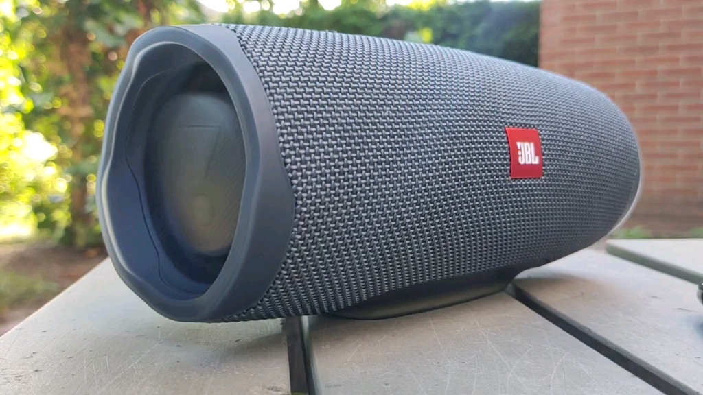 jbl 冲击波4.5 es2 4的外观 5的单元 串串炸机