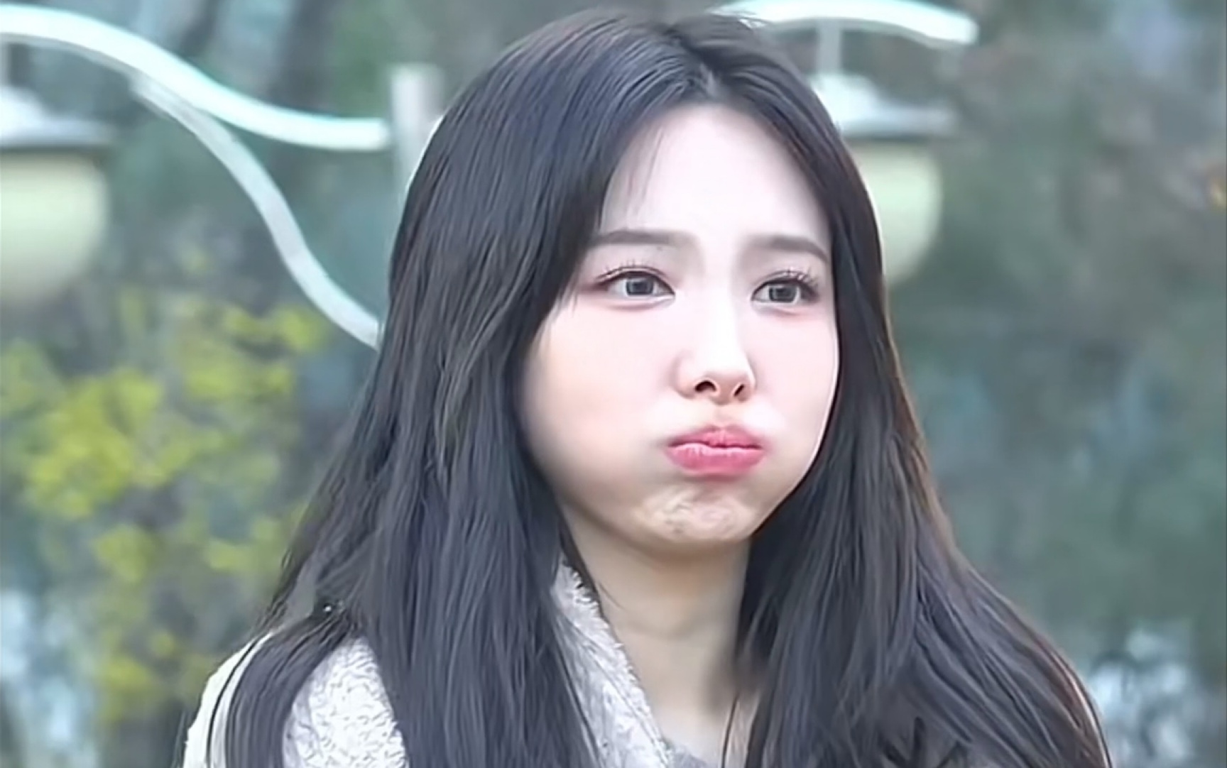 【twice/林娜琏】美的人神共愤的娜琏欧尼