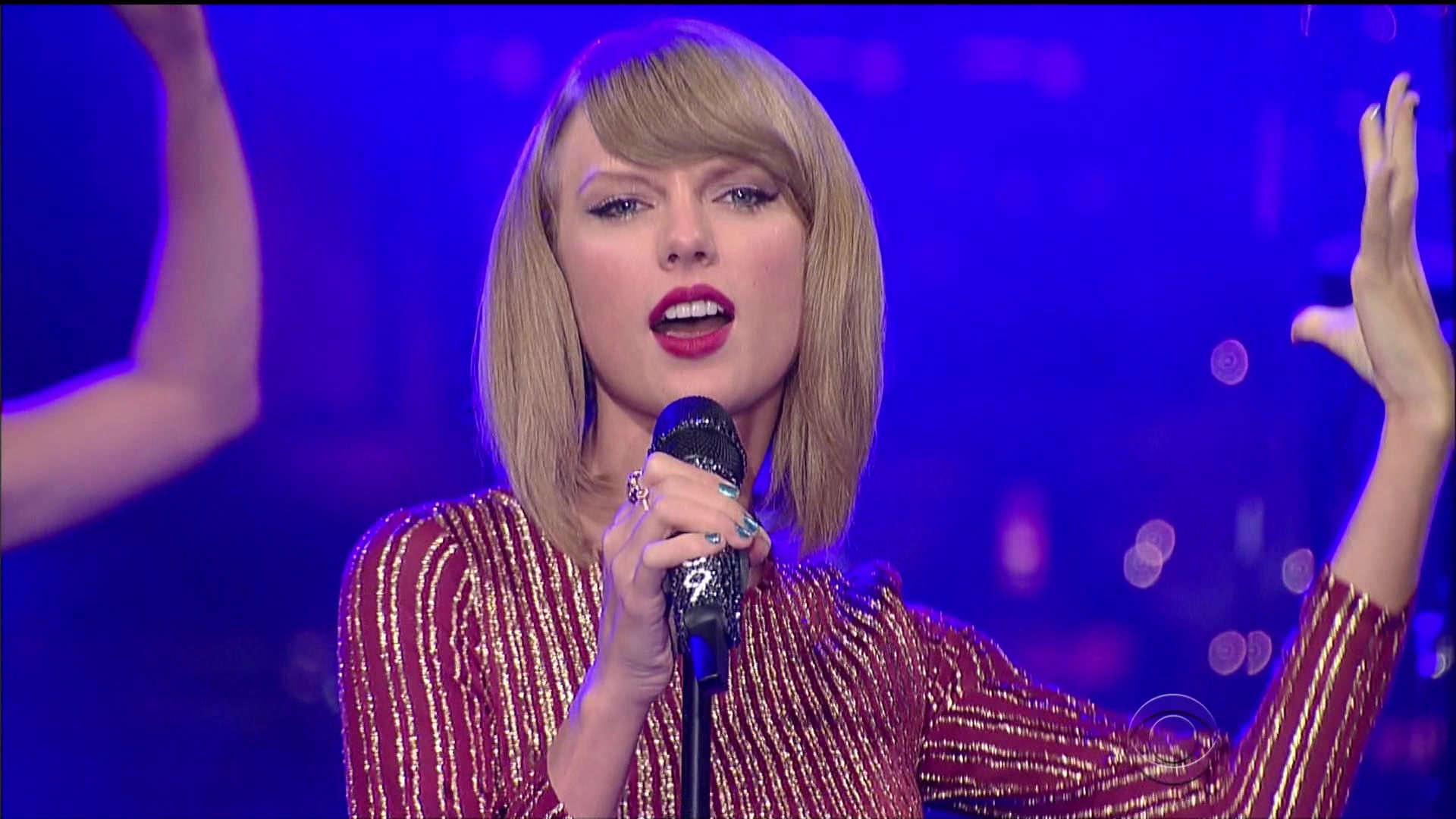 [图]【Taylor Swif 】The Thanksgiving Day Parade on CBS