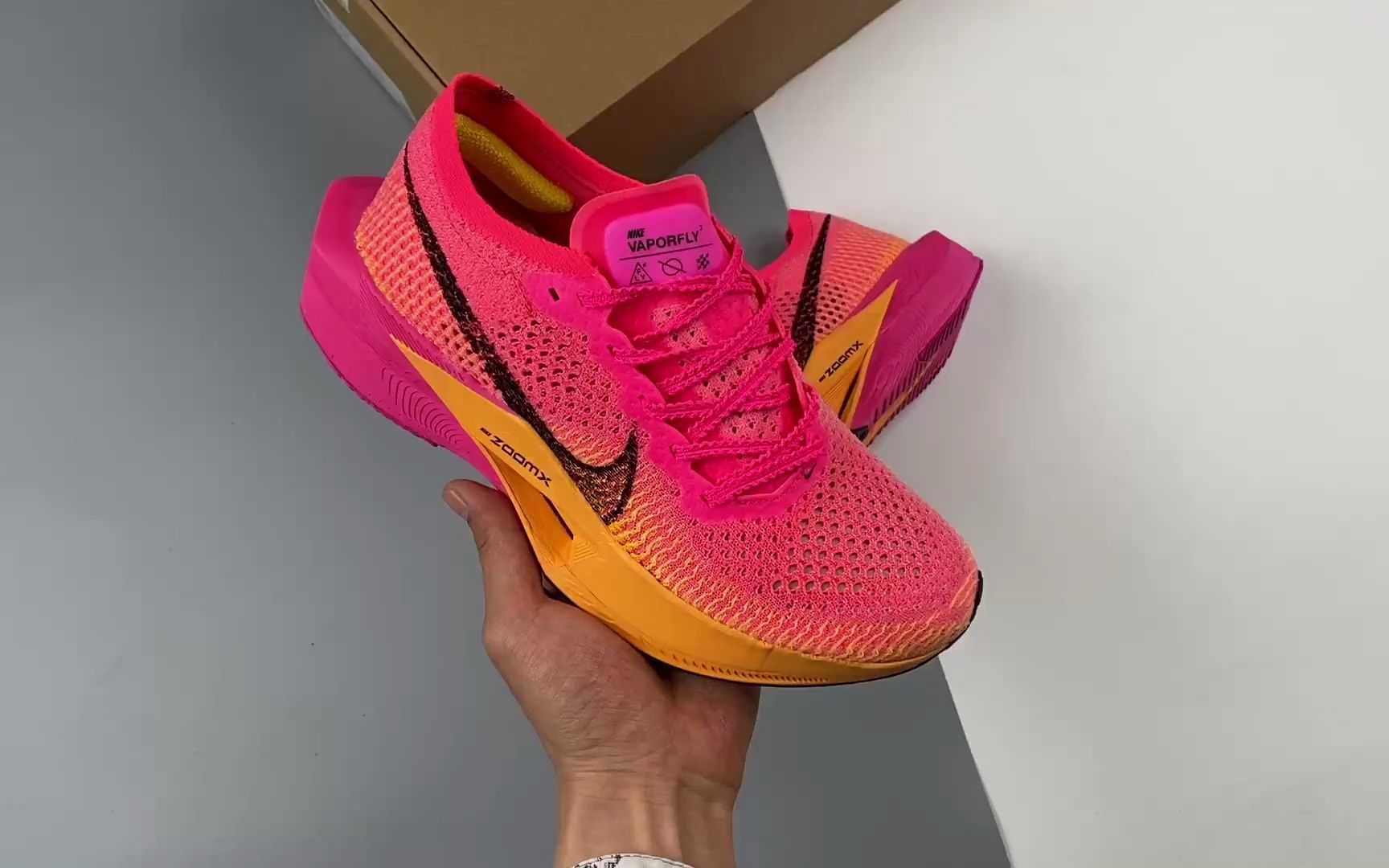 zoomx vaporfly next% 3 马拉松泡棉超轻缓震运动慢跑鞋莆田鞋dv4130