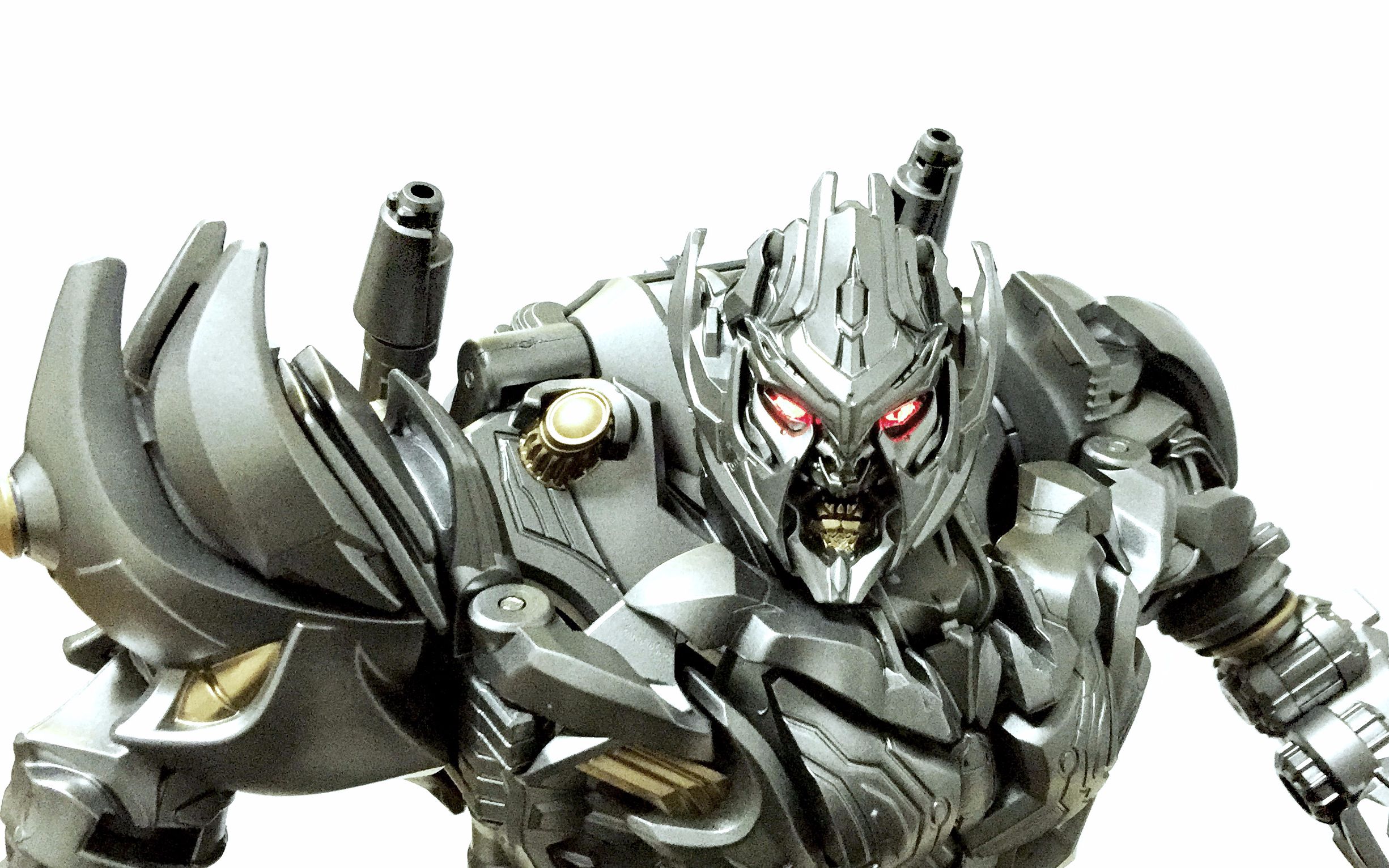 黑曼巴电影威震天ss系列的放大改模加合金加灯光没齿轮于小帅的变形