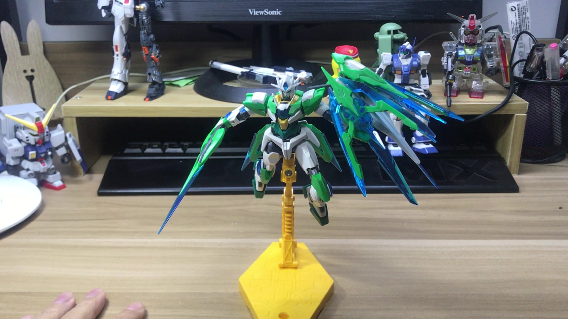 模玩分享】武装才是重点!创战者西亚00q推荐~_哔哩哔哩_bilibili