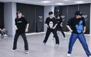 Download Video: 【TF家族三代苏新皓】小苏在日常练习舞蹈时我有多少次把他当成老师