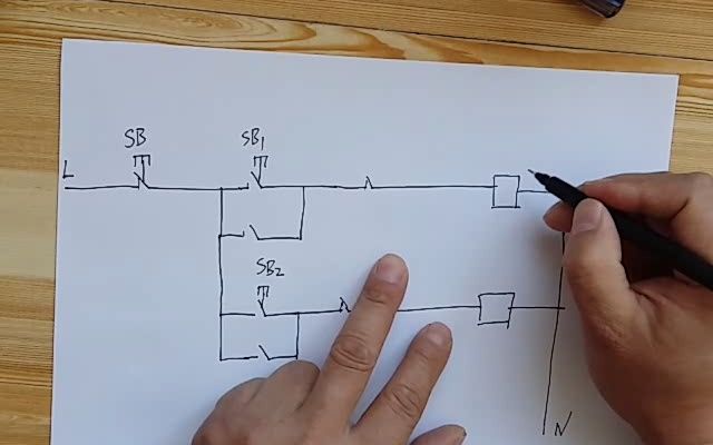 电工要学会正反转电路,怎么画图?怎么接线?这节课实物演练哔哩哔哩bilibili