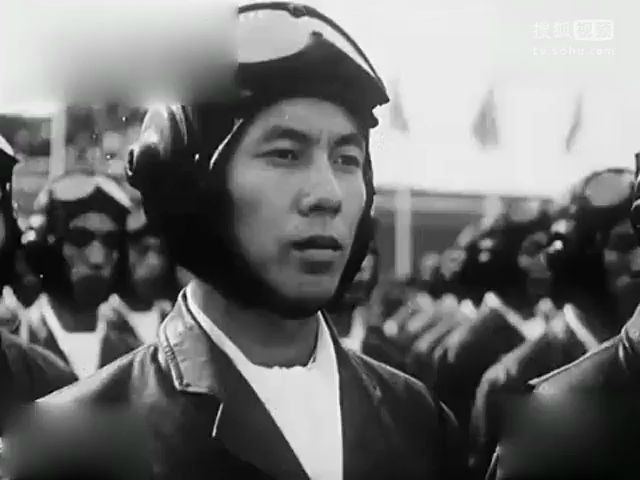 新中国成立以来阅兵式(完整版)——1954年国庆阅兵哔哩哔哩bilibili