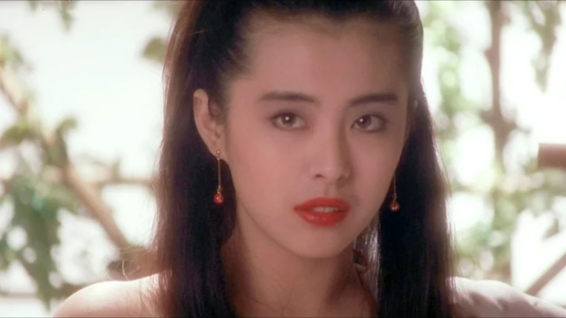 王祖贤的东方之美,鬼气妖气英气并存的大美人