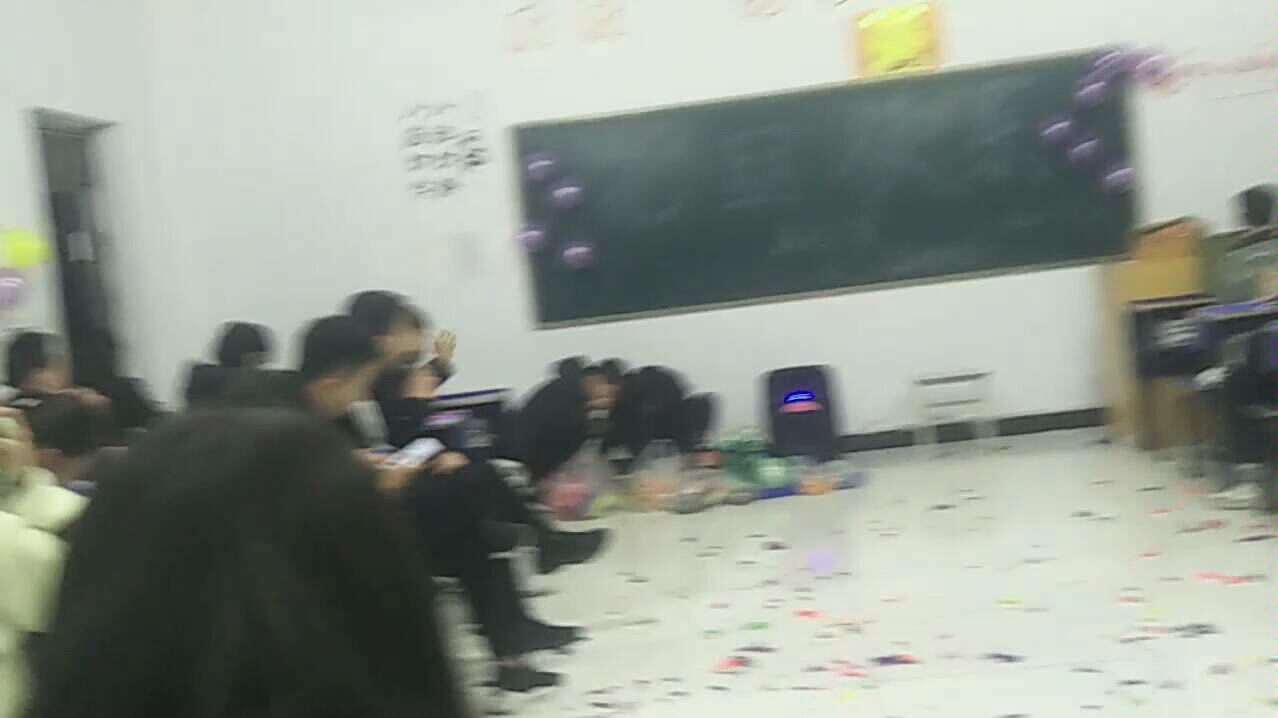 学校元旦晚会唱心做し哔哩哔哩bilibili