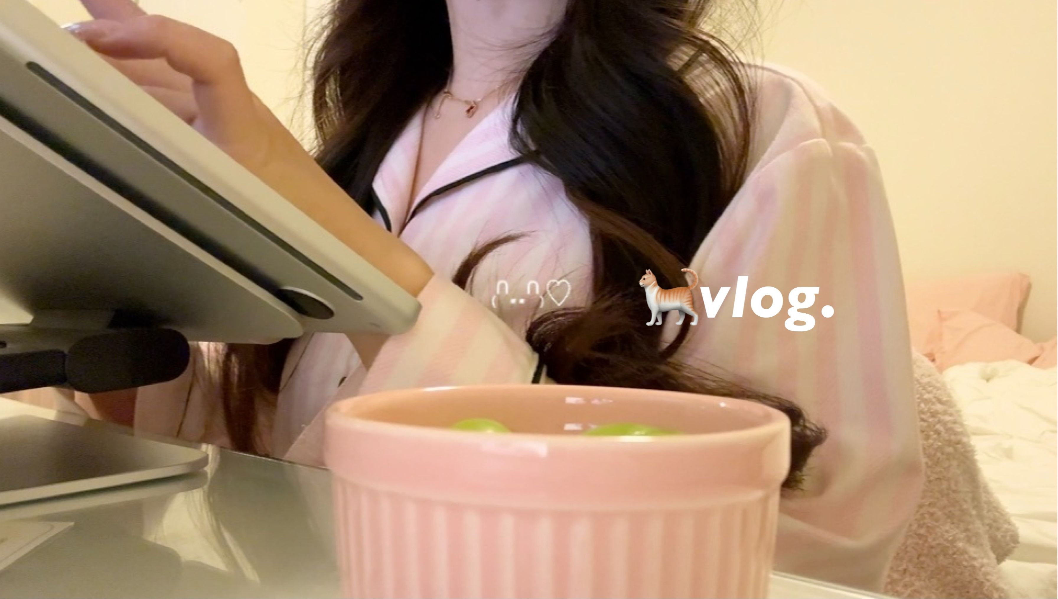 VLOG. 3月生活碎片뚊š♡鞋š : 少女手绘美甲/做饭/泡图书馆/公园遛狗晒太阳&谈恋爱哔哩哔哩bilibili