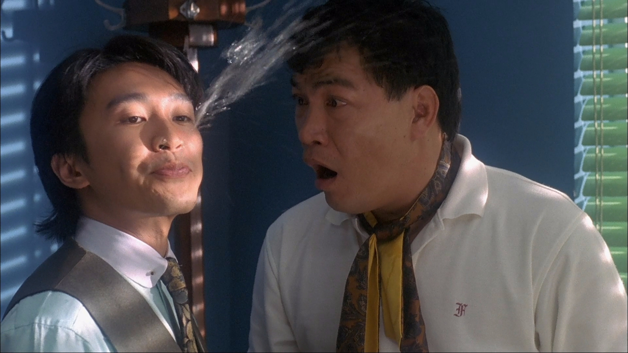 同是整蛊大傻,周星驰和刘德华各有妙招,谁更搞笑?