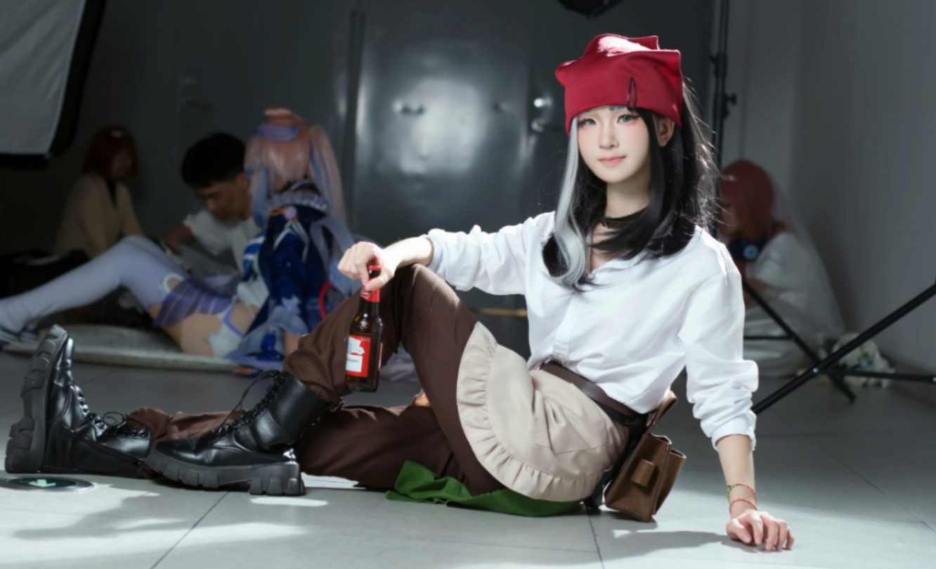 第五人格调酒师—黛米波本