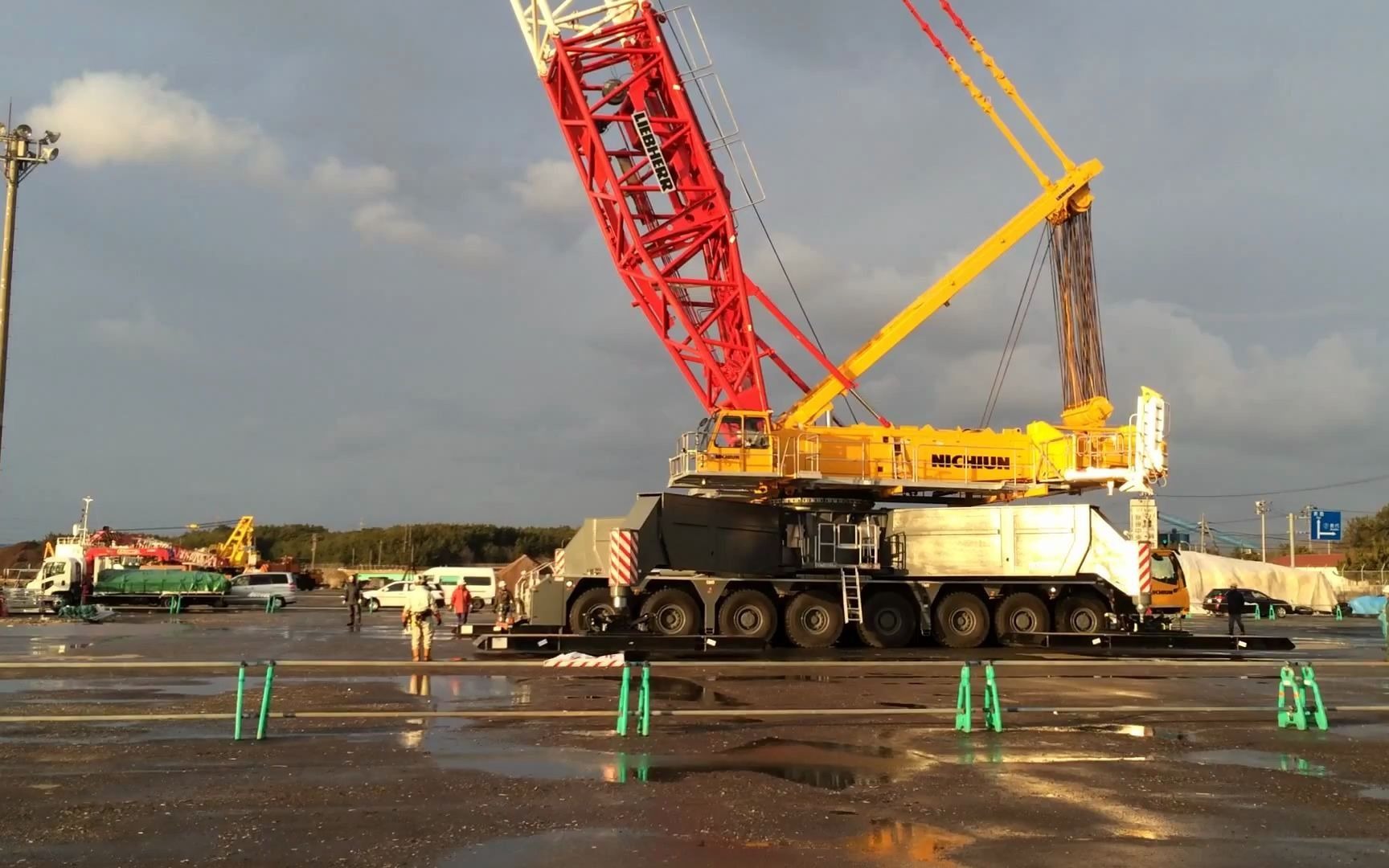 liebherr lg1750全地面起重机移动