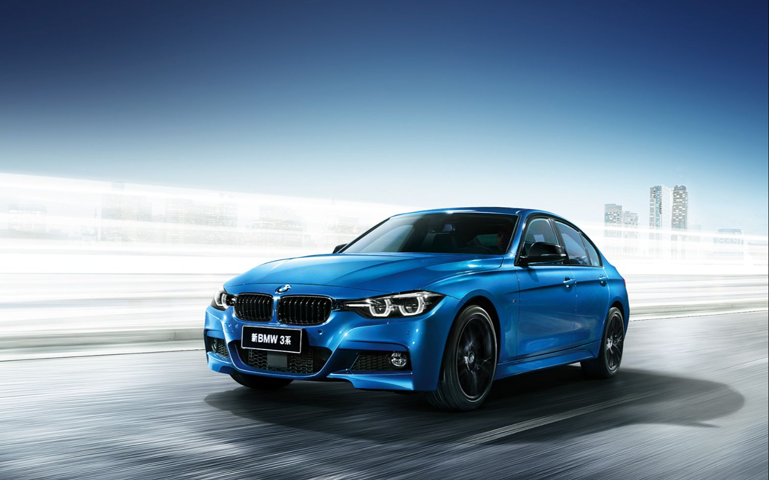 宝马3系双排气管改为四排气管违法吗