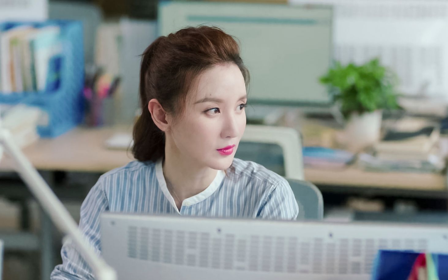 张萌2020穿越火线客串白老师cut