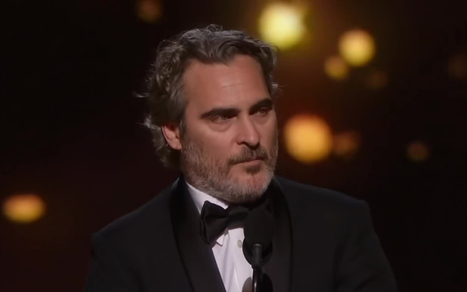 [图]【第92届奥斯卡金像奖 2020年】〖最佳男主角〗杰昆·菲尼克斯《小丑》Joaquin Phoenix - Joker「得奖感言」