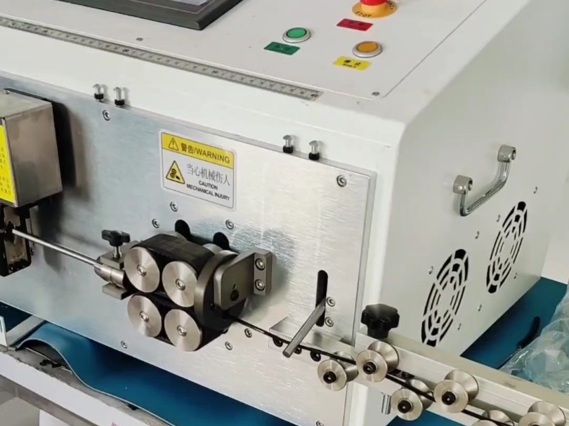 35平方全自动电脑剥线机