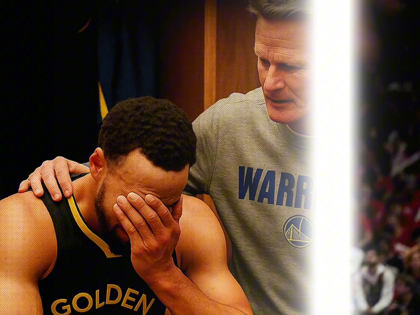 库里在更衣室哭泣